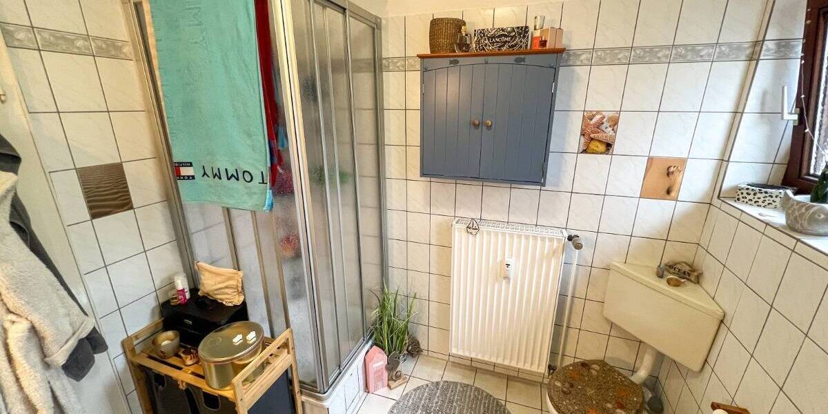 Etagenwohnung Bremerhaven Lehe - 4 Zimmer, 76 m&sup2;, 90.000&euro; | Angebot:26358553