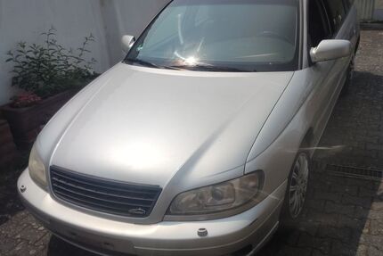 Opel Omega