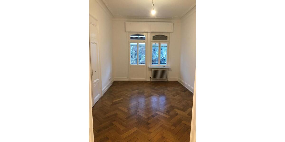 Etagenwohnung Wiesbaden Klarenthal - 5 Zimmer, 125 m&sup2;, 2.225&euro; | Angebot:26404973