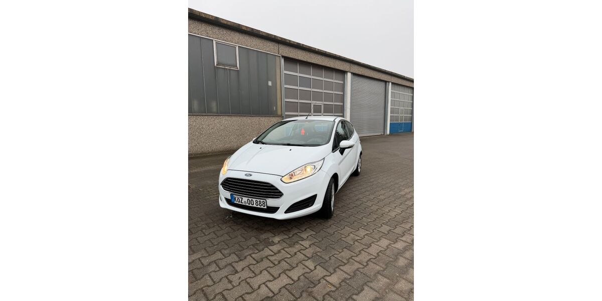 Ford Fiesta 203.000 km 3.499 &euro; Zandt 93499