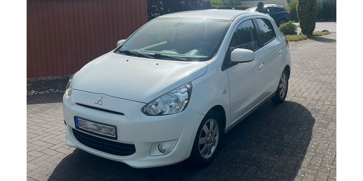 Mitsubishi Space Star 175.398 km 3.300 &euro; Straelen 47638