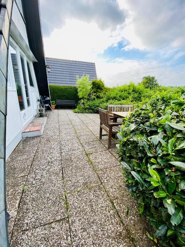 Ein ganzes Haus mit Garten zur Miete einer Wohnung! Vermietung.