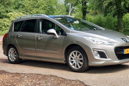 Peugeot 308 115.500 km 4.750 &euro; Aachen 52074