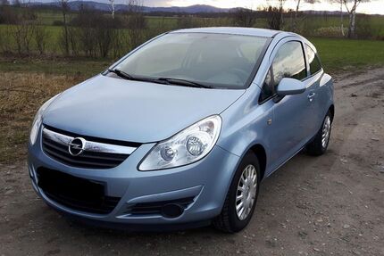 Opel Corsa 84.200 km 3.800 &euro; Löbau 02708