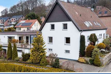 Haus Oerlinghausen - 9 Zimmer, 196 m&sup2;, 425.000&euro; | Angebot:25366616