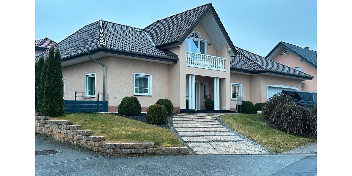 Einfamilienhaus Kirchberg (Hunsrück) - 5 Zimmer, 140 m&sup2;, 480.000&euro; | Angebot:25590907