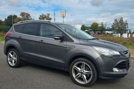 Ford Kuga 113.500 km 9.990 &euro; Saarbrücken 66127