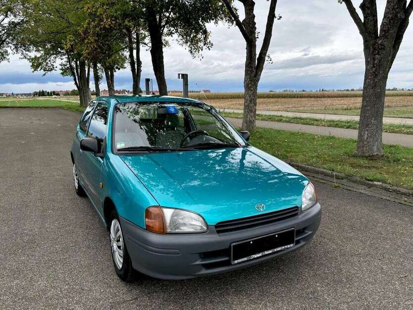 Toyota Starlet 298.000 km 1.200 € Nersingen 89278