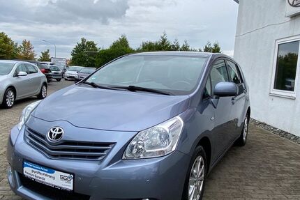 Toyota Verso 165.000 km 6.990 € Goslar 38644