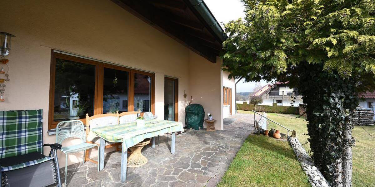 Mehrfamilienhaus, Wohnhaus Deining - 6 Zimmer, 181 m&sup2;, 460.000&euro; | Angebot:26435207