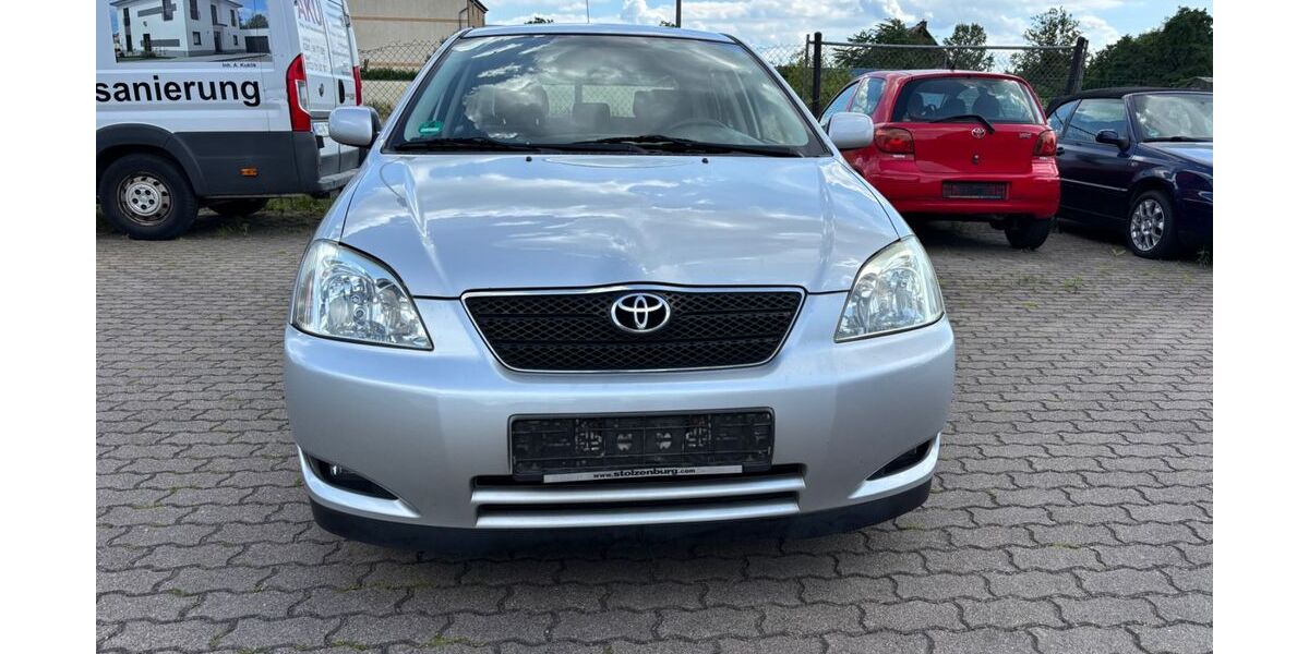 Toyota Corolla 189.500 km 3.999 &euro; Barleben 39179