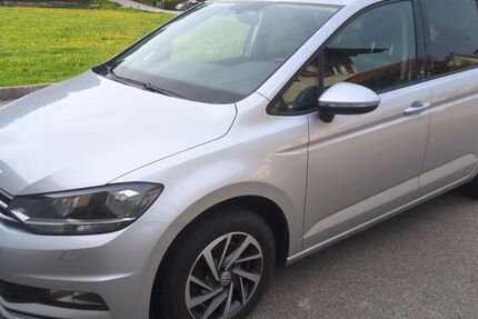 VW Touran 160.000 km 13.800 &euro; Bergen 83346