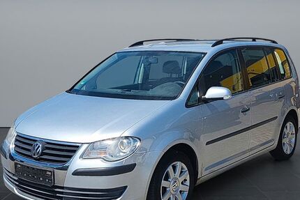 VW Touran 353.000 km 2.750 &euro; Lübbenau / Spreewald 03222