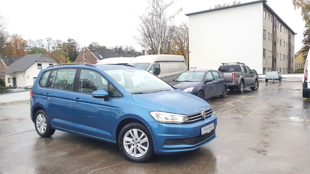 VW Touran 210.000 km 16.300 &euro; Berlin 13581