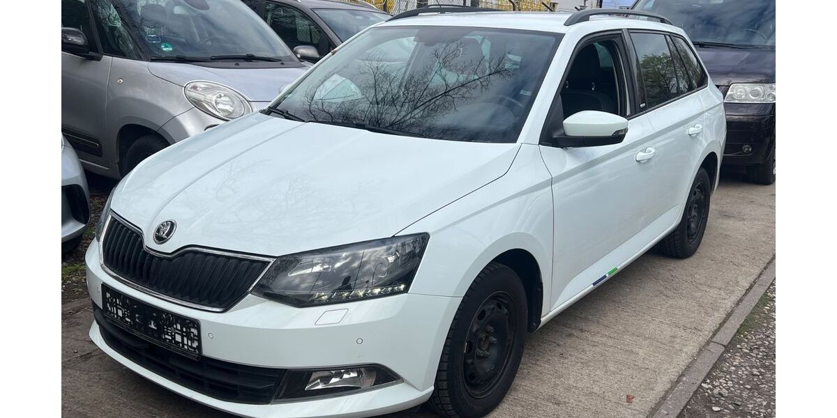 Skoda Fabia 265.000 km 4.399 &euro; BERLIN 13409