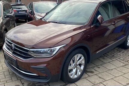 VW Tiguan 25.490 km 31.990 &euro; Cadenberge 21781