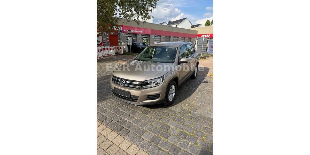 VW Tiguan 145.256 km 8.990 &euro; Laatzen 30880