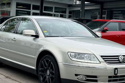 VW Phaeton 266.000 km 8.690 &euro; Waldkraiburg 84478