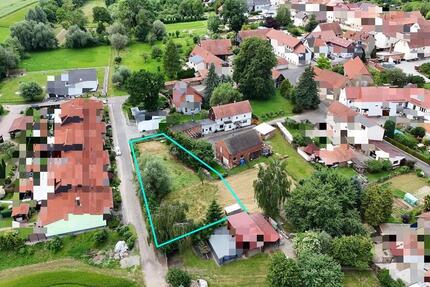 Baugrundstück in Eisenach-Hötzelsroda – ca. 830 m² in ruhiger Ortsrandlage zimmer