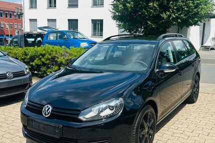 VW Golf 74.000 km 8.700 &euro; Bielefeld 33647