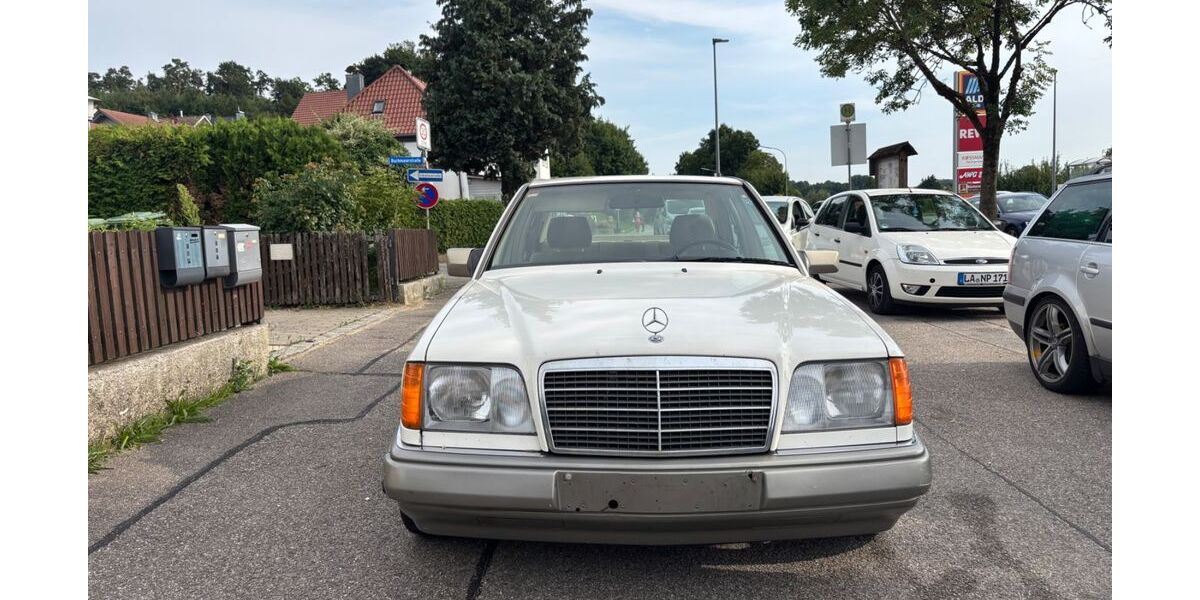 Mercedes-Benz E 200 299.000 km 1.950 &euro; Ergoldsbach 84061