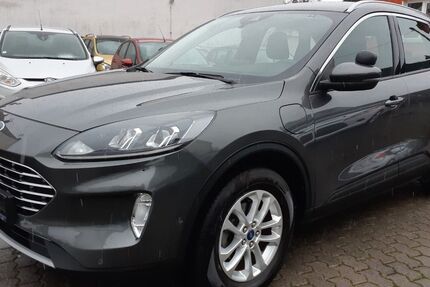 Ford Kuga 76.000 km 17.490 &euro; Saarlouis 66740