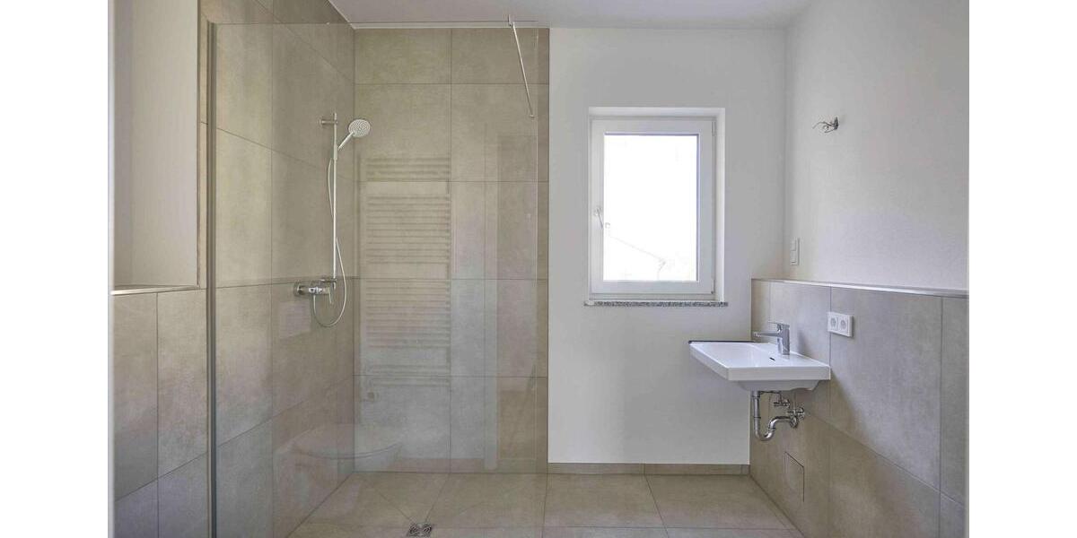 Etagenwohnung Gangkofen - 2 Zimmer, 67 m&sup2;, 800&euro; | Angebot:26662100