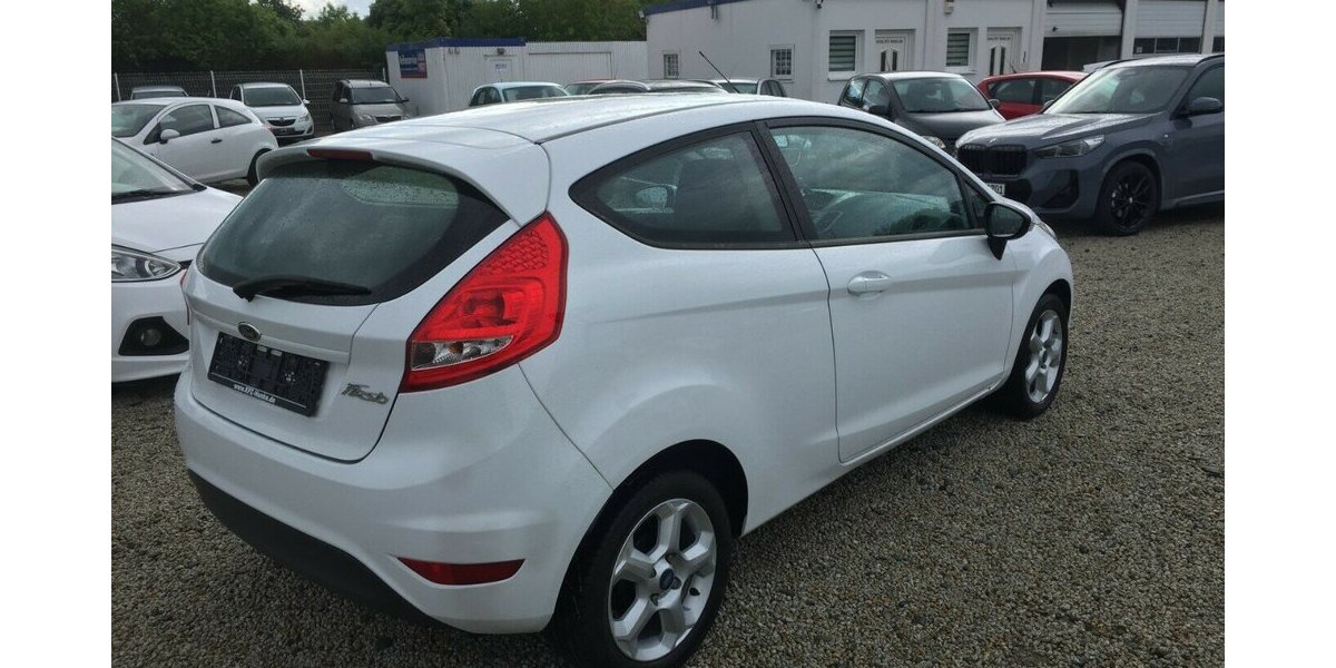 Ford Fiesta Ambiente,Klima,Sitzheiz.,Alu.! 172.000 km 3.900 &euro; Himmelkron 95502