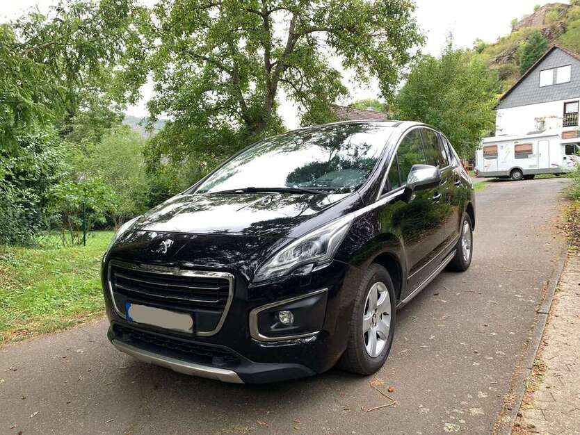 Peugeot 3008 150.762 km 8.400 € Treis- Karden 56253