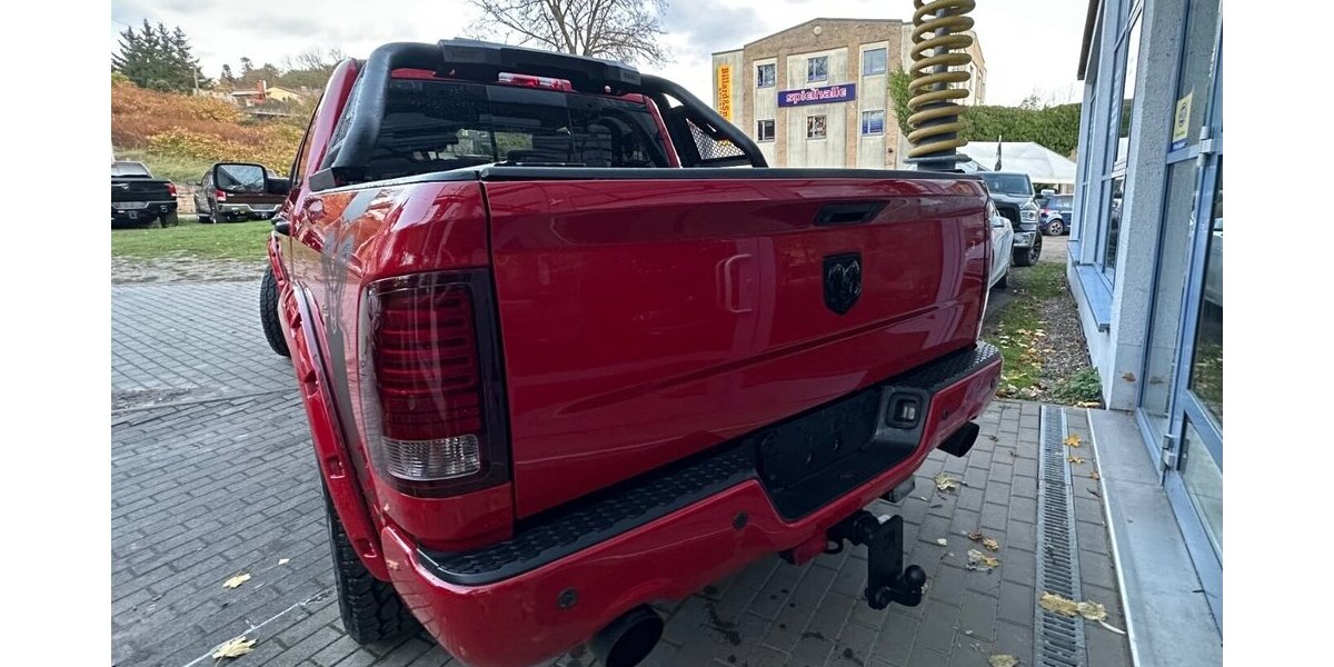 Dodge RAM 1500 5,7 Hemi Sport