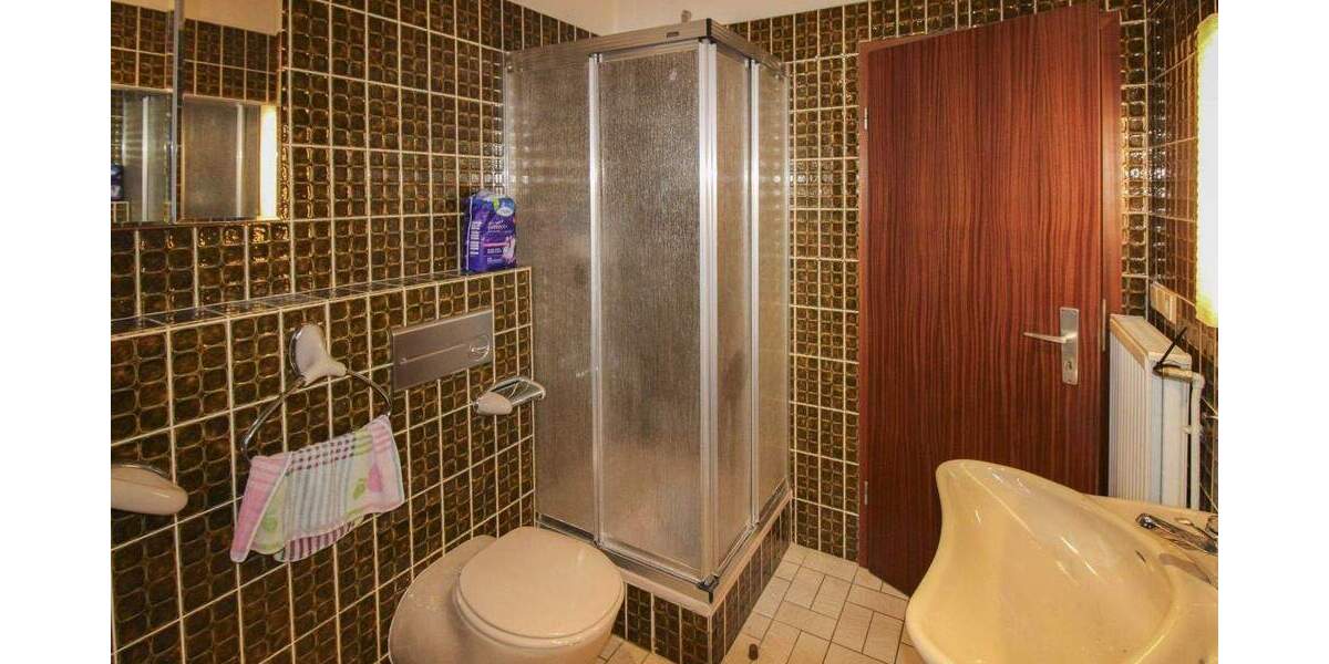 Einfamilienhaus mit Vollkeller und Sauna in Altenholz-Klausdorf - renovierungsbedürftig 4 zimmer