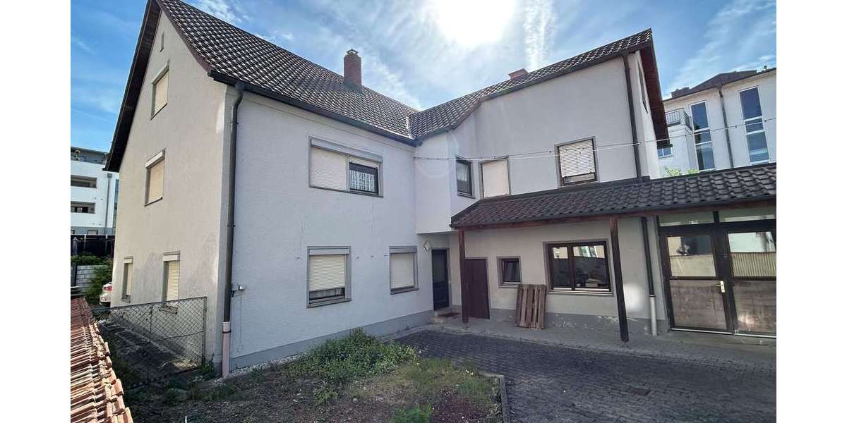 Einfamilienhaus Straubing - 7 Zimmer, 200 m&sup2;, 350.000&euro; | Angebot:26663606