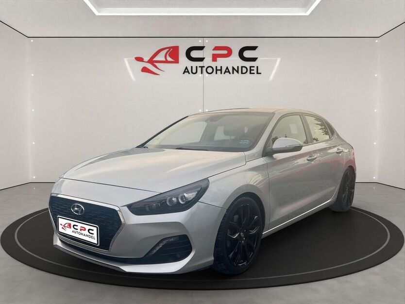 i30