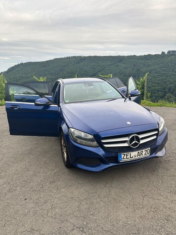 Mercedes-Benz C 220 161.000 km 16.000 € Klotten 56818