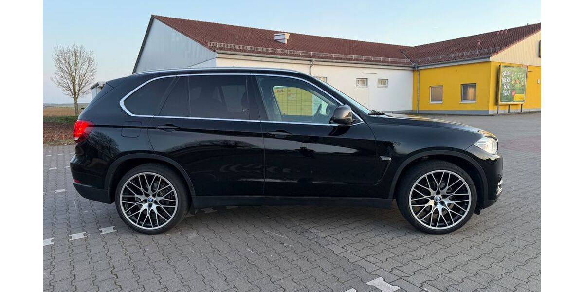 BMW X5 157.000 km 18.300 &euro; Wöllstein 55597