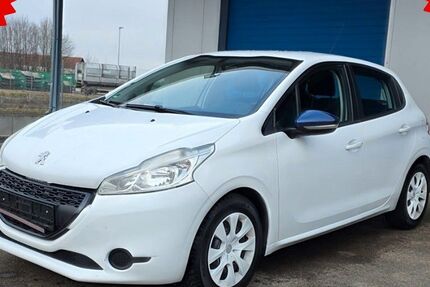 Peugeot 208 151.000 km 3.199 &euro; Dillingen an der Donau 89407