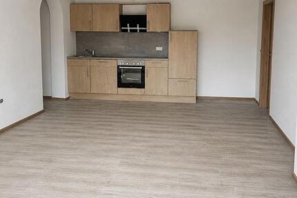Wohnung Großheide - 2 Zimmer, 105 m&sup2;, 900&euro; | Angebot:26415891
