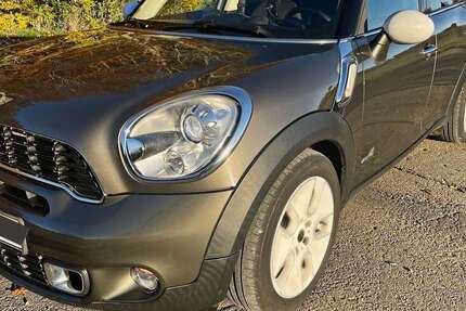 Mini Cooper S Countryman 112.000 km 9.950 € Münsingen 72525