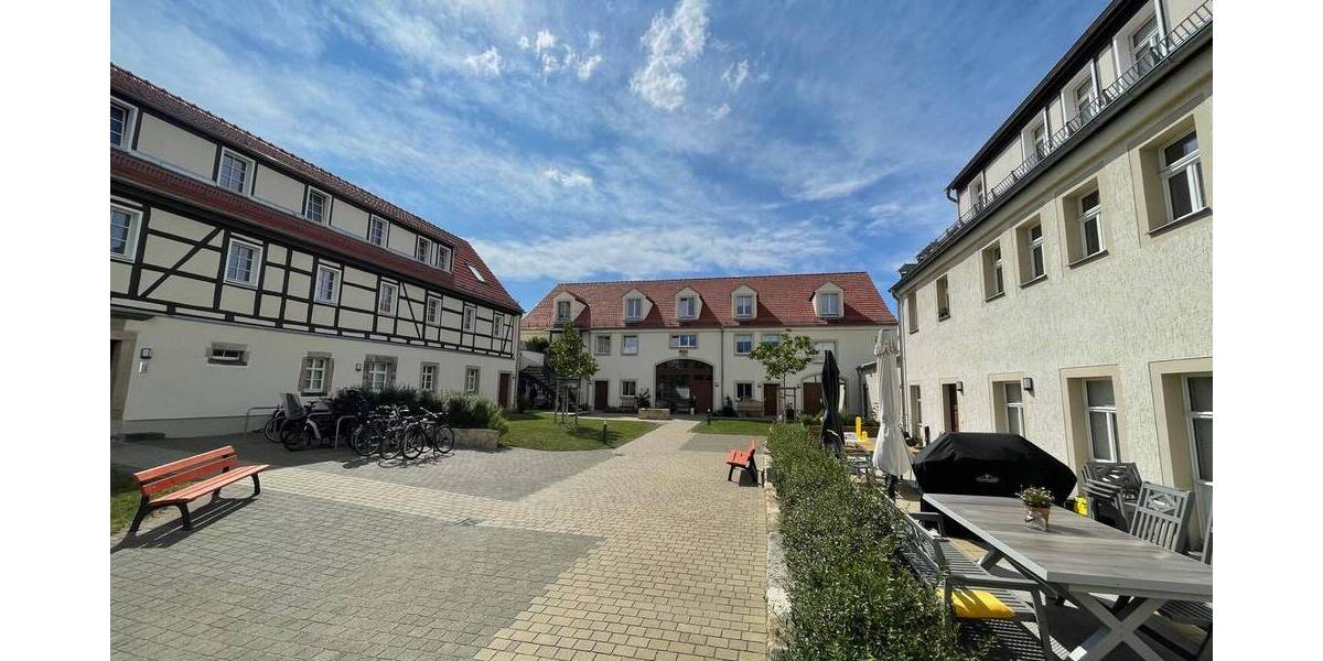 traumhafte idyllische 4-Raum Wohnung mit Terrasse + Garten + EBK 4 zimmer