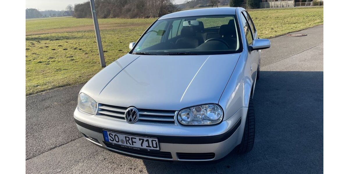 VW Golf 43.500 km 6.900 &euro; Gütersloh 33335