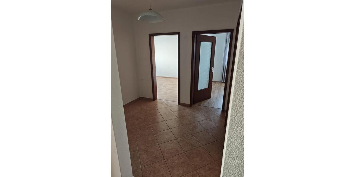 Erdgeschoßwohnung Hameln - 4 Zimmer, 86 m&sup2;, 175.000&euro; | Angebot:26005444