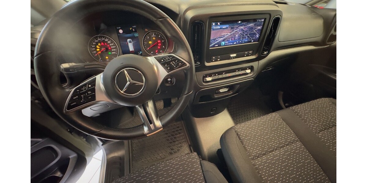 Mercedes-Benz Vito 114 CDI 15.651 km 41.990 &euro; Berlin 10178