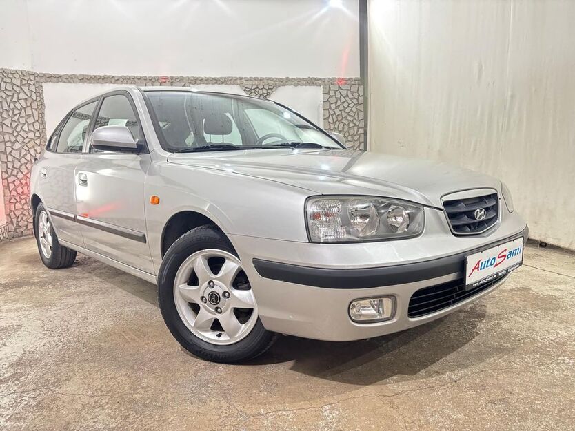 Hyundai Elantra 100.000 km 2.891 € Witten -NRW 58452