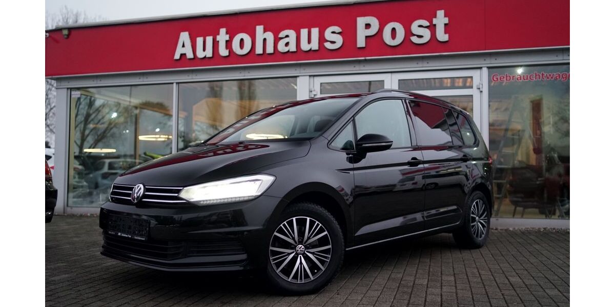 VW Touran 99.388 km 21.499 &euro; Eisenhüttenstadt 15890