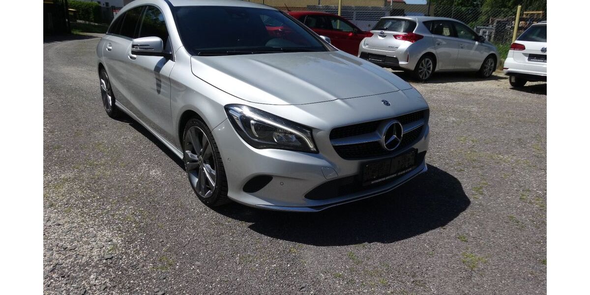 Mercedes-Benz CLA Shooting Brake 81.768 km 17.500 &euro; Groitzsch 04539