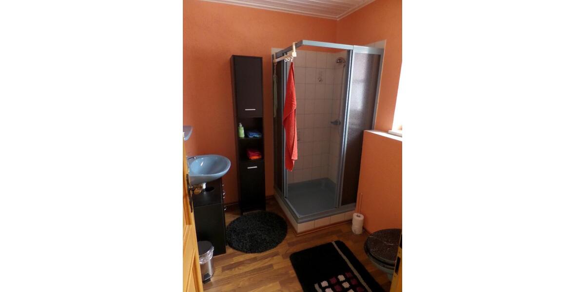 Einfamilienhaus mit Garten zu vermieten 8 zimmer