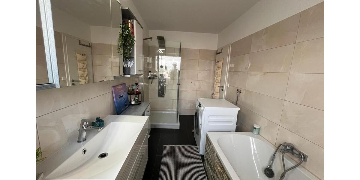 Etagenwohnung Reutlingen Reutlingen (Kernstadt) - 4 Zimmer, 110 m&sup2;, 459.000&euro; | Angebot:25045776