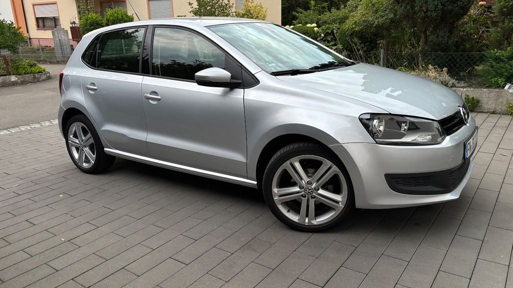 VW Polo 73.000 km 7.300 &euro; Friedrichshafen 88046