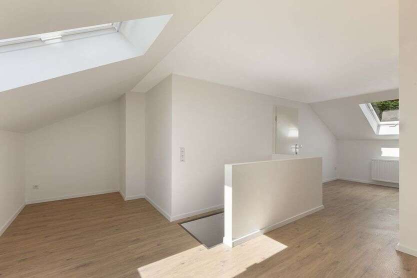 Wohnung zum Kaufen in Düsseldorf 399.000 € 66 m²
