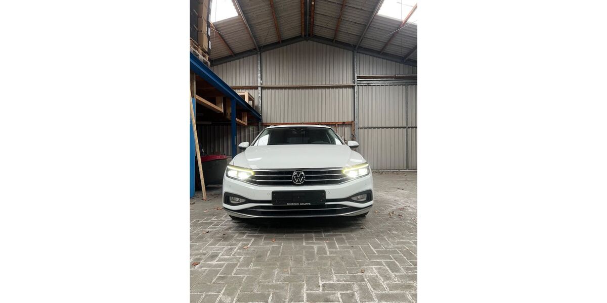 VW Passat 199.608 km 14.100 &euro; Halberstadt 38820